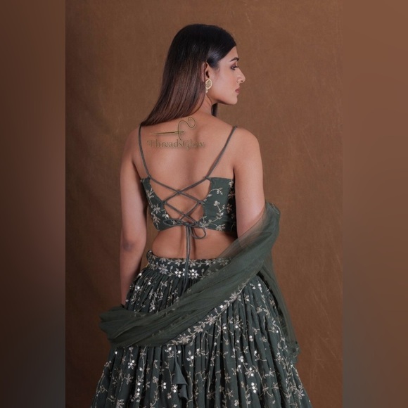 Green Georgette Lehenga Choli Dupatta Set Zari Thread Sequin Embroidery - Picture 4 of 6